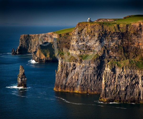 IRELAND The Cliffs of Moher